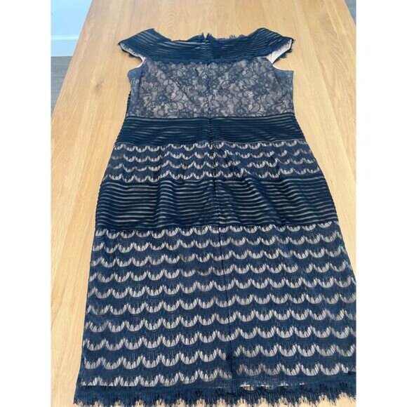 Tadashi Shoji Womens Bodycon Lace Lined Black Evening Dress Cap Sleeve US 16 - Picture 2 of 16